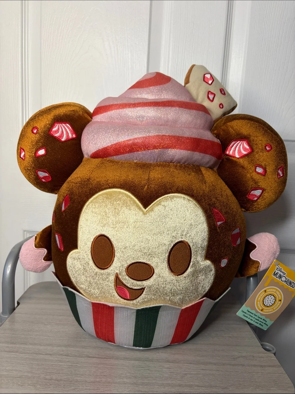 Disney Mickey Peppermint Bark Cupcake Munchkins Plush